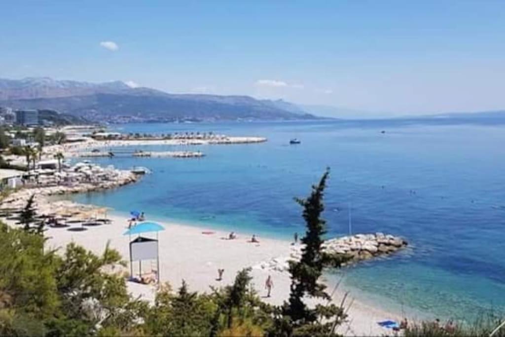 Bright And Colourful Apartment Luce -Sandy Beach Spalato Esterno foto
